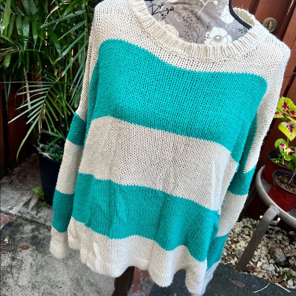 Striped Soft Cable Knit Teal Green Cream Pull Over Crew Neck Sweater Lg - Picture 3 of 7